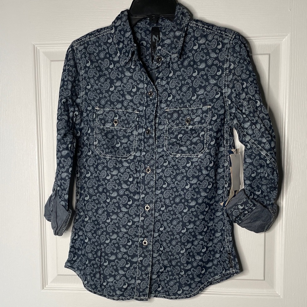 NWT Seven7 Dark Blue Paisley Button Down Shirt Blouse